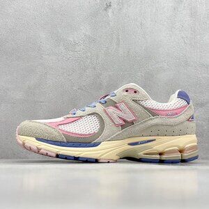 New Balance 2002R casual fashion sneakers